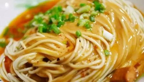 娱乐吃瓜酱吃面条小说,面条小说里的欢乐时光